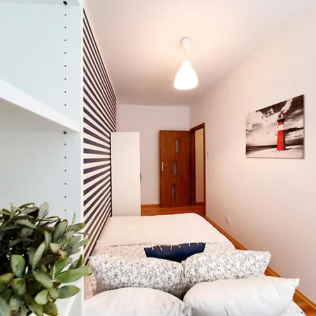 6 Pokoi W Centrum - Kartuska 12 Apartment Sidlice