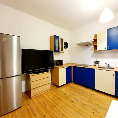 6 Pokoi W Centrum - Kartuska 12 Apartment *