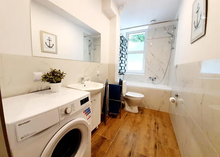 6 Pokoi W Centrum - Kartuska 12 * Sidlice