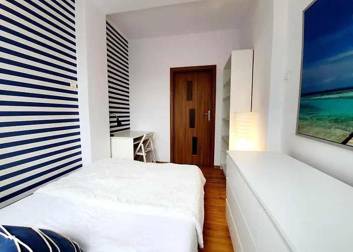 6 Pokoi W Centrum - Kartuska 12 Sidlice